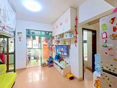 house_img