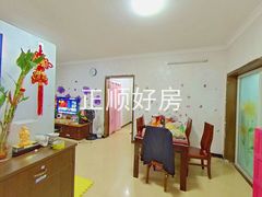 餐厅-gMHFmojC-0.jpg