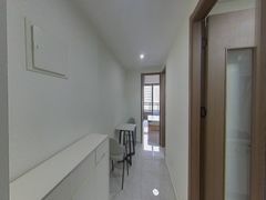 house_img