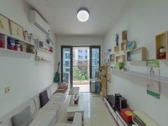 house_img