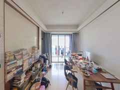 house_img