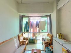 house_img