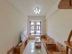 house_img