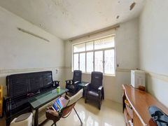 house_img