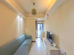 house_img