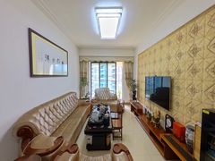house_img