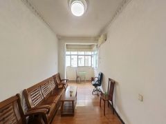 house_img