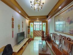 house_img