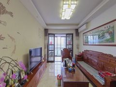 house_img