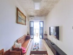 house_img