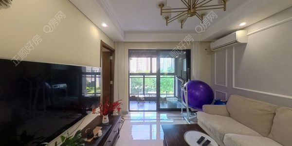 VR看房