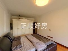 主卧-eI1lK4CW-0.jpg