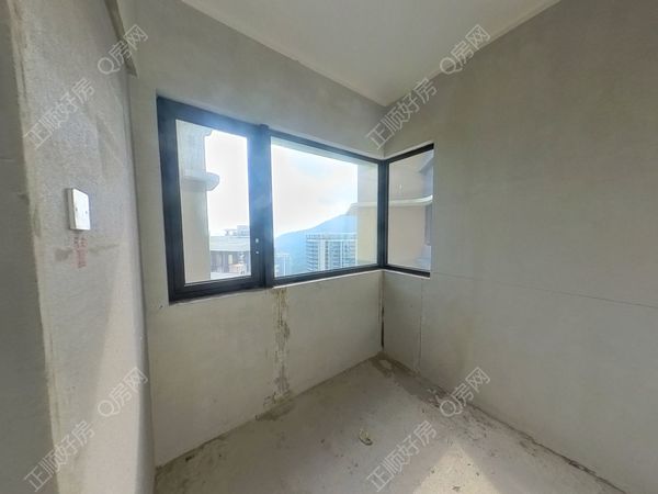 卧室-7Bn0iOwu-0.jpg