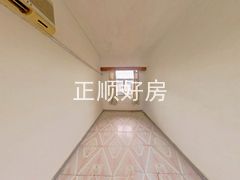 卧室-FqaA4n38-1.jpg
