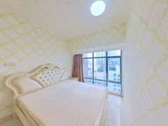 卧室-FyuR7VDf-0.jpg