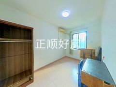 卧室-QHfcScj7-0.jpg