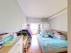 卧室-yLnrURBO-0.jpg