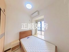 卧室2-BTzr8GkK-0.jpg