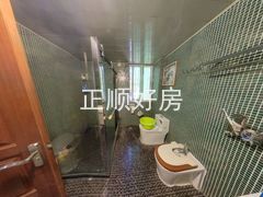 卫生间-2UWlQJAz-0.jpg