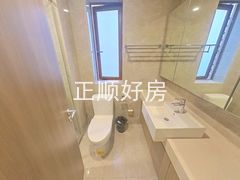 卫生间-2kxWxIbY-0.jpg