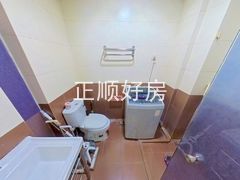 卫生间-2qBupFGe-0.jpg