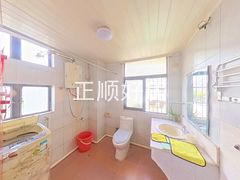 卫生间-3yJPioQH-0.jpg