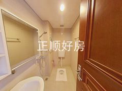 卫生间-41S43AoM-0.jpg