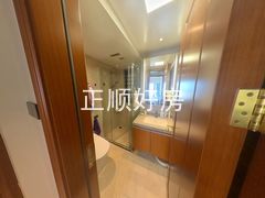 卫生间-6xw3jsPL-0.jpg