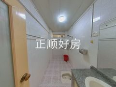 卫生间-7NqIUpVC-0.jpg