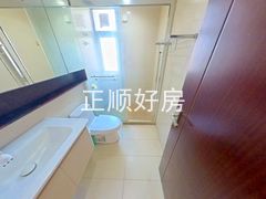 卫生间-8OlEexiw-0.jpg