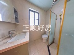 卫生间-8yWzDMOS-0.jpg