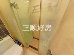 卫生间-9ASGnTyM-0.jpg