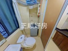 卫生间-9nGvZoPR-0.jpg
