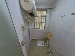 卫生间-EyBAit27-0.jpg