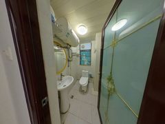 卫生间-Gpms6Olc-0.jpg