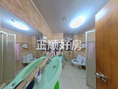 卫生间-KUXH0niy-0.jpg