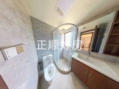 卫生间-KxmgFKkd-0.jpg