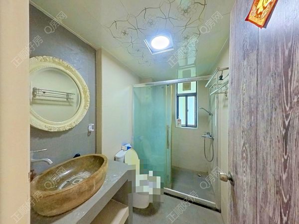 VR看房