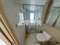 卫生间-S17VZyl8-0.jpg