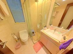 卫生间-U2UbJ7fR-0.jpg