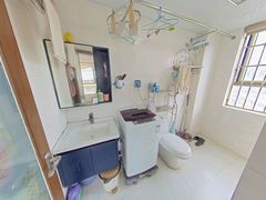 卫生间-UfXipENI-0.jpg