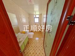 卫生间-WnEHbXax-0.jpg