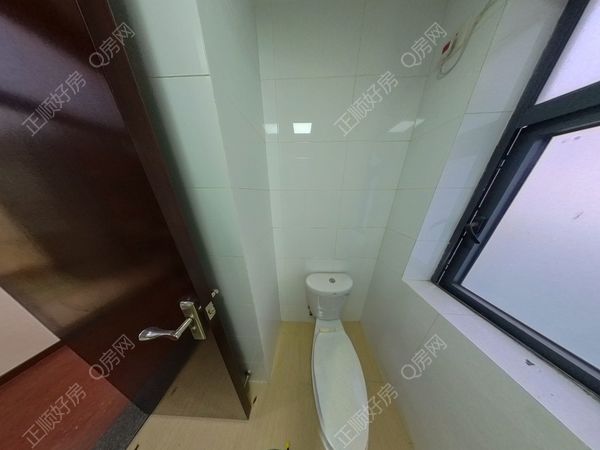 卫生间-XMW2rtbe-0.jpg