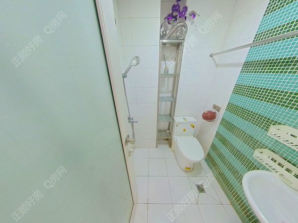 卫生间-ZOcHYbXn-0.jpg