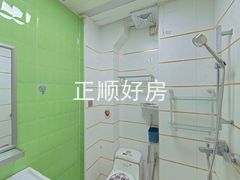 卫生间-ZUuWghBs-0.jpg