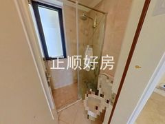 卫生间-gLX3UTNq-0.jpg