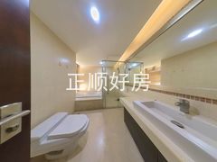 卫生间-h2BeRoAZ-0.jpg