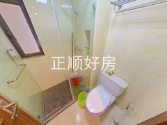 卫生间-hK9UbDla-0.jpg