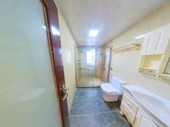 卫生间-hSmNL33f-0.jpg