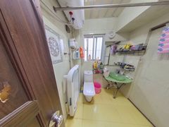 卫生间-juRIcdJY-0.jpg
